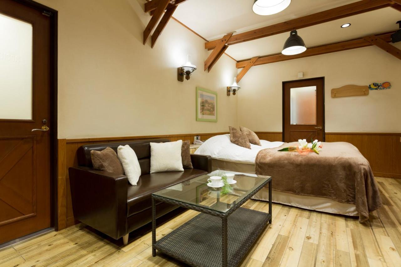 Restay Kochi (Adults Only) Екстериор снимка